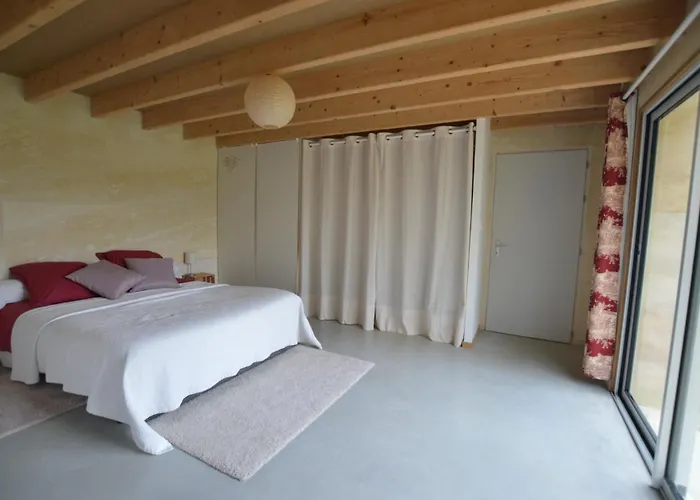 Bed and Breakfast D'hotes La Folie Vouhé